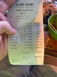 Blogger Việt lên tiếng chuyện ăn hải sản 5 triệu đồng ở Nha Trang