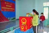 Đến 13 giờ ngày 23-5, tỷ lệ cử tri Khánh Hòa đi bầu đạt 85,06%