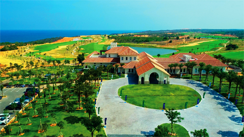 Sân golf PGA độc quyền 36 hố tại NovaWorld Phan Thiet.