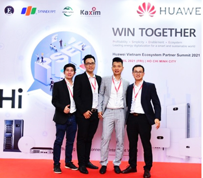 HKT Solutions nhận giải thưởng Partner Awards - Huawei Vietnam