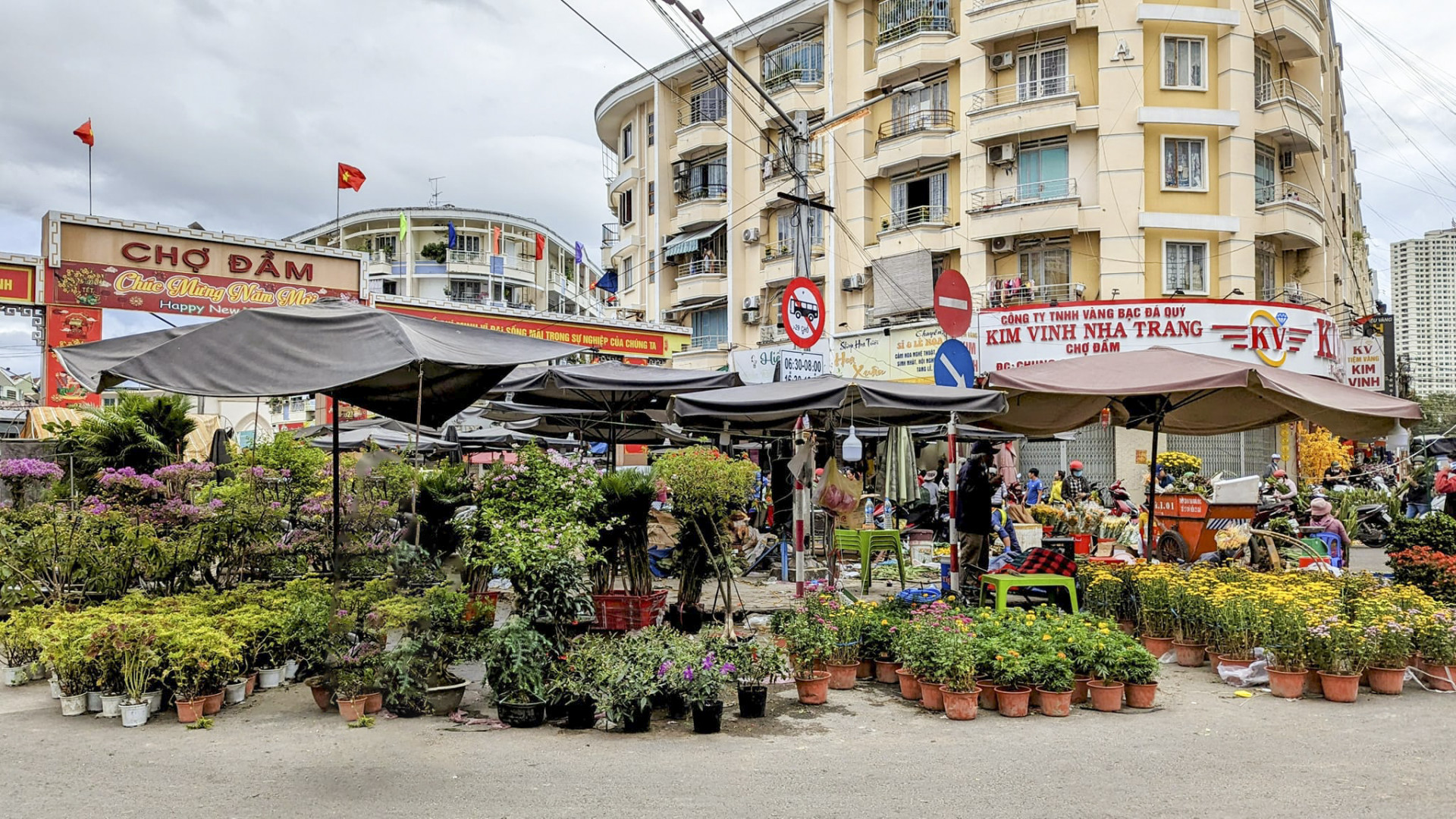 Chợ Đầm ba mươi Tết