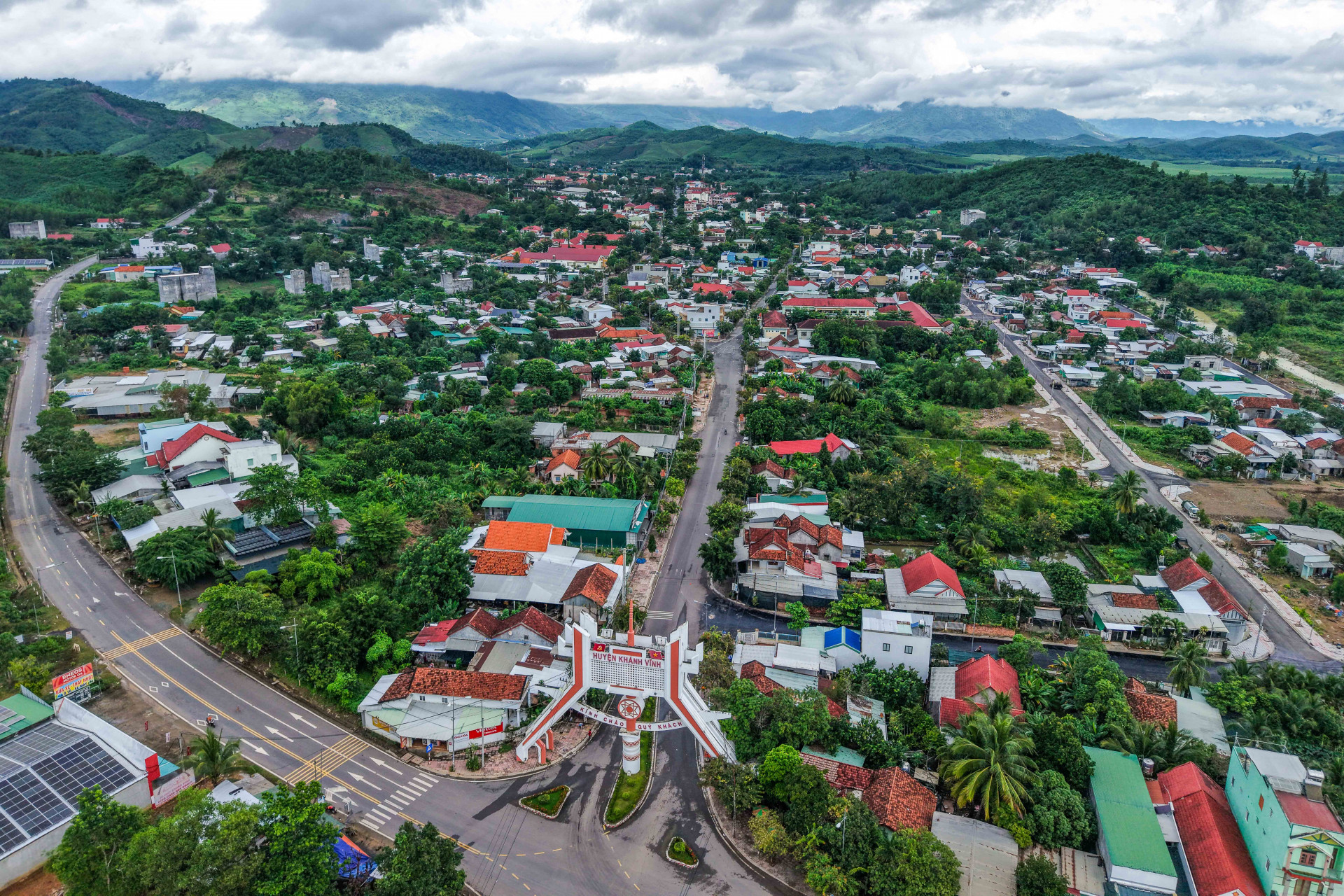 Một góc huyện Khánh Vĩnh.